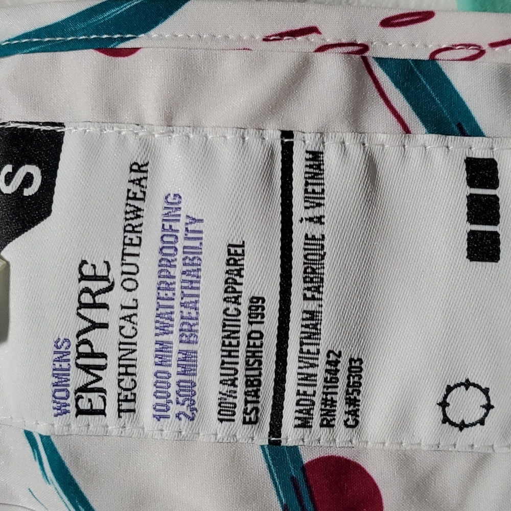 Empyre Ski Shell - image 4